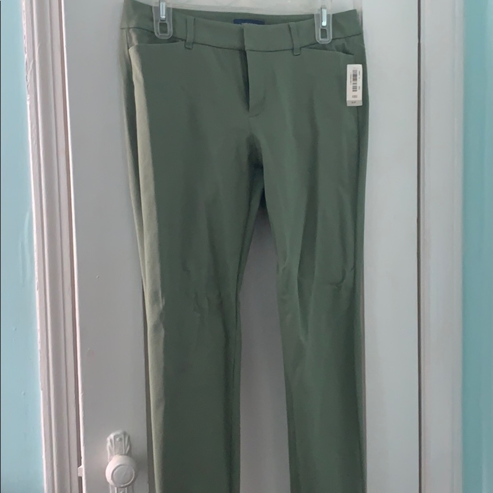 Green pixie cut pants